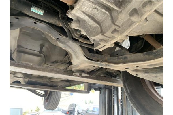 Recambio de subchasis para hyundai tucson (jm) 2.0 referencia OEM IAM 624052E050 6,24E+15 