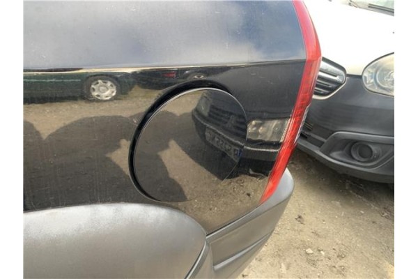 Recambio de tapa exterior combustible para hyundai tucson (jm) 2.0 referencia OEM IAM 695102E000 PA6MF40% 