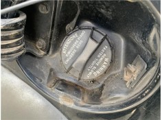 Recambio de tapon combustible para hyundai tucson (jm) 2.0 referencia OEM IAM 3101038600 31010J9000 