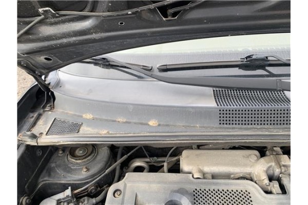 Recambio de torpedo para hyundai tucson (jm) 2.0 referencia OEM IAM 861502E010  