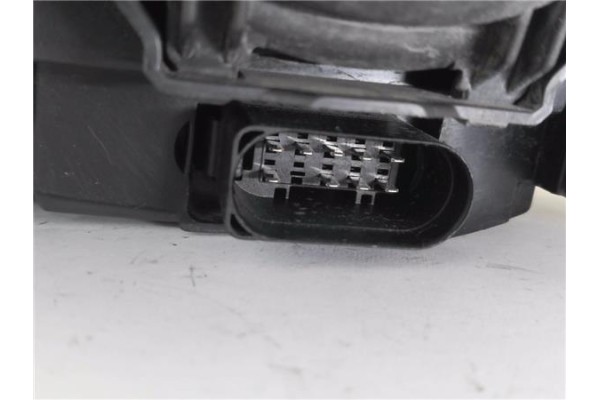 Recambio de faro delantero dcho para audi a4 berlina (8e) 2.0 tdi (dpf) (125kw) referencia OEM IAM 8E0941004BK  