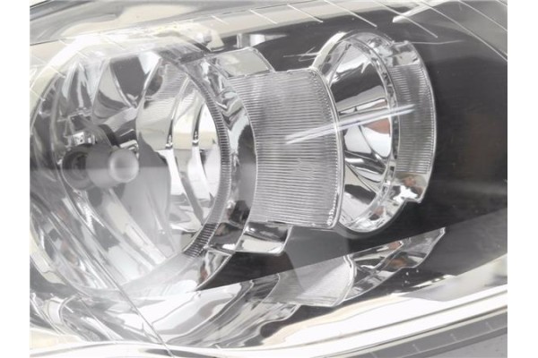 Recambio de faro delantero dcho para audi a4 berlina (8e) 2.0 tdi (dpf) (125kw) referencia OEM IAM 8E0941004BK  