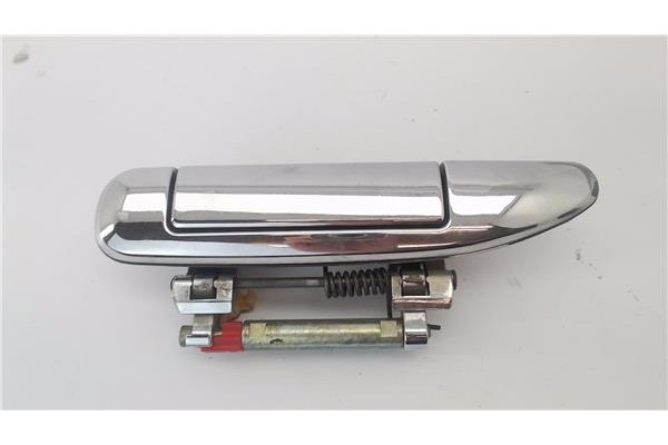Recambio de maneta exterior delantero izquierda para nissan primera berlina (p11) 2.0 td referencia OEM IAM 806072F000  