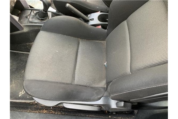 Recambio de asiento delantero izquierdo para peugeot 207 cc cabrio-coupé 1.6 básico referencia OEM IAM 8845YT  