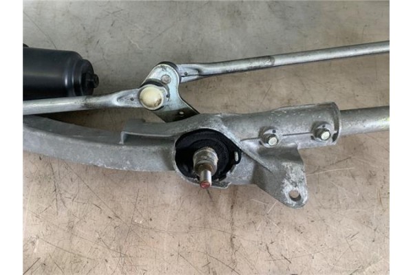 Recambio de motor limpiaparabrisas delantero para mitsubishi lancer berlina/ familiar (cs0a/w) vii 2.0 di-d referencia OEM IAM 8