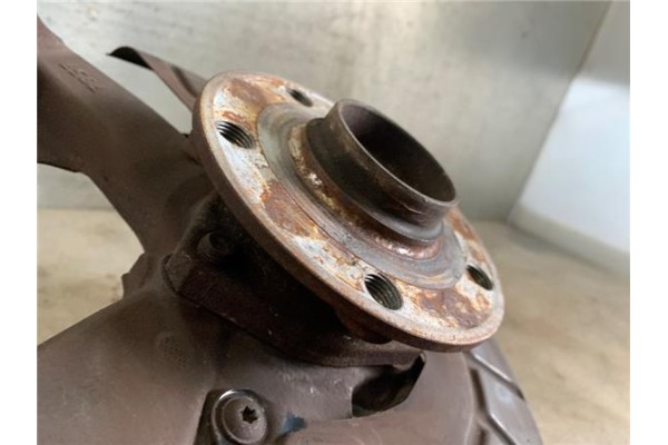 Recambio de mangueta delantero izquierda para seat leon (1p1) 1.6 tdi referencia OEM IAM 1K0407255T  