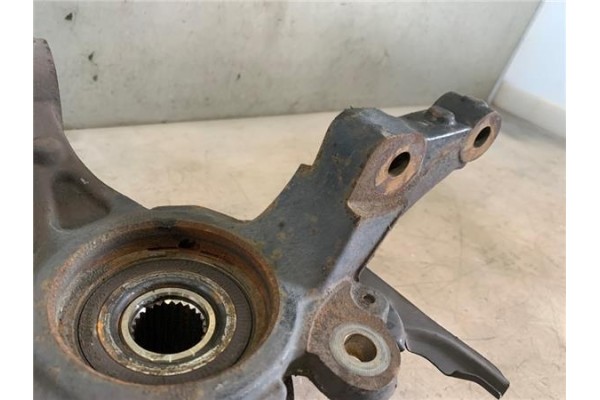 Recambio de mangueta delantero izquierda para opel combo d 1.3 selection l2h1 referencia OEM IAM 95511332 95524470 