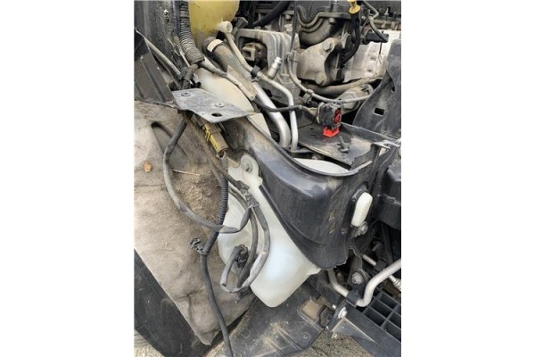 Recambio de deposito limpiaparabrisas para peugeot 207 cc cabrio-coupé 1.6 básico referencia OEM IAM 6431F3  