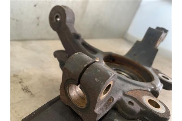 Recambio de mangueta delantero izquierda para opel combo d 1.3 selection l2h1 referencia OEM IAM 95511332 95524470 