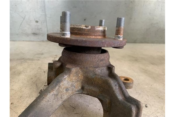 Recambio de mangueta delantero izquierda para nissan almera (n16/e) 1.5 acenta referencia OEM IAM 400154M400  