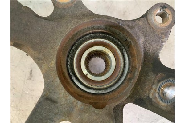 Recambio de mangueta delantero izquierda para nissan almera (n16/e) 1.5 acenta referencia OEM IAM 400154M400  