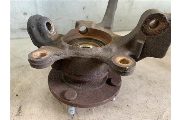 Recambio de mangueta delantero izquierda para nissan almera (n16/e) 1.5 acenta referencia OEM IAM 400154M400  