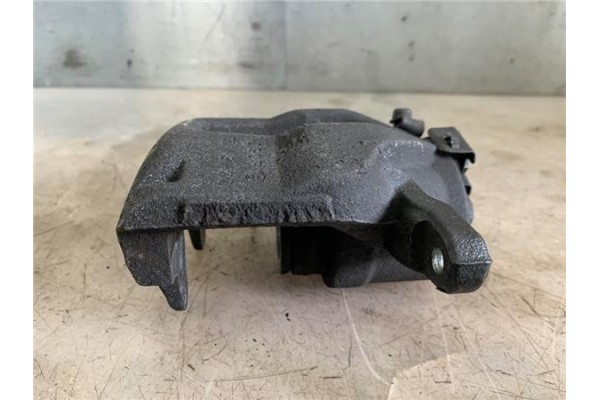Recambio de pinza freno delantero derecha para opel combo d 1.3 selection l2h1 referencia OEM IAM Y01956 16D25 