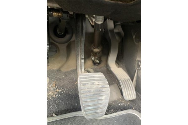Recambio de pedal freno para peugeot 207 cc cabrio-coupé 1.6 básico referencia OEM IAM 4501W5  