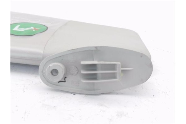 Recambio de parasol derecho para fiat ii punto (188) berlina 1.2 8v active referencia OEM IAM 735272576 7,35E+08 