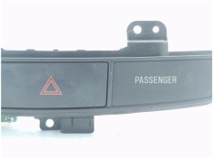 Recambio de interruptor luces emergencia para mitsubishi lancer berlina/ familiar (cs0a/w) vii 2.0 di-d referencia OEM IAM 07001