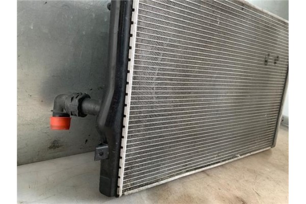 Recambio de radiador para seat leon (1p1) 1.6 tdi referencia OEM IAM 1K0121251DM 1K0121251AB 