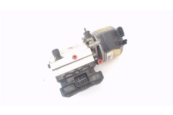 Recambio de bomba suspension para citroen c5 berlina 2.0 hdi referencia OEM IAM 963671388000 9643373280 