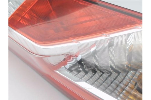 Recambio de piloto trasero derecho para renault master iii combi 2.3 l2h2 3,5t referencia OEM IAM 265500023R  