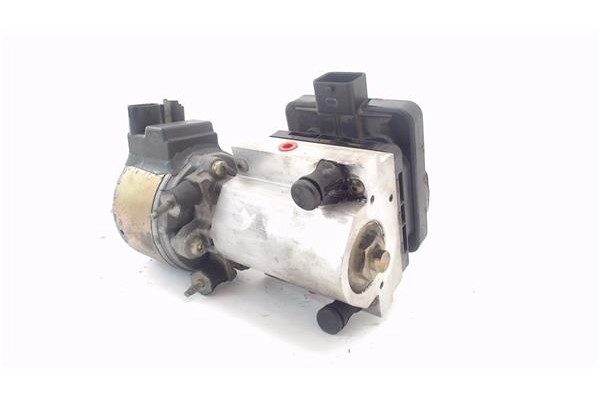 Recambio de bomba suspension para citroen c5 berlina 2.0 hdi referencia OEM IAM 963671388000 9643373280 