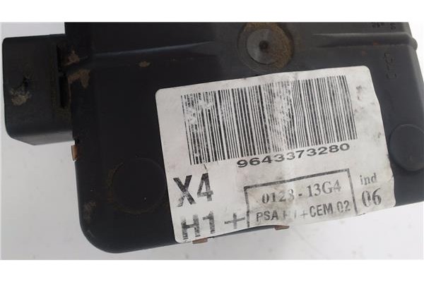 Recambio de bomba suspension para citroen c5 berlina 2.0 hdi referencia OEM IAM 963671388000 9643373280 