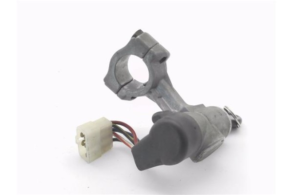 Recambio de clausor para nissan trade 2.0d referencia OEM IAM 15062721  