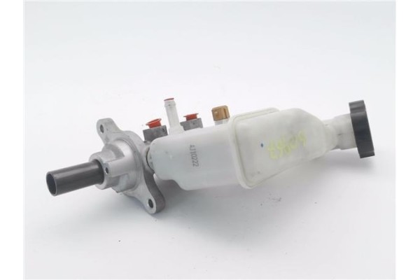 Recambio de bomba freno para hyundai i30 (gd) 1.4 base referencia OEM IAM 4J10222 58510A5100 