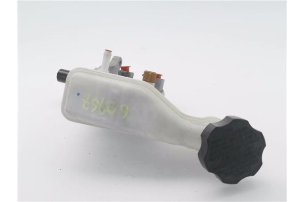 Recambio de bomba freno para hyundai i30 (gd) 1.4 base referencia OEM IAM 4J10222 58510A5100 