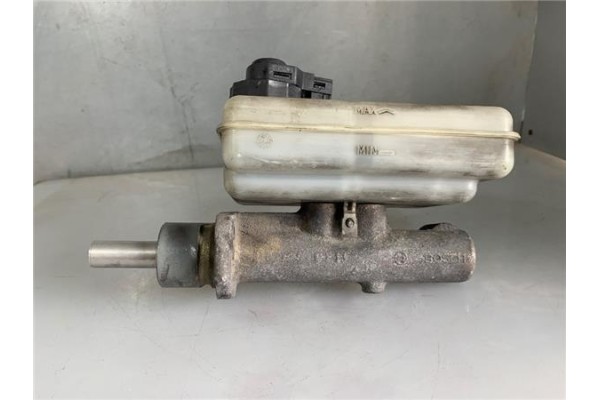 Recambio de bomba freno para iveco daily camión/volquete 2.8 35 - c 13 caja abierta referencia OEM IAM 2991743  
