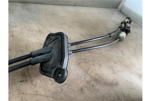 Recambio de varillas de cambio para renault master iii combi 2.3 l2h2 3,5t referencia OEM IAM 349359928R  