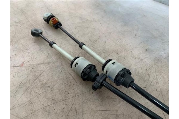 Recambio de varillas de cambio para renault master iii combi 2.3 l2h2 3,5t referencia OEM IAM 349359928R  