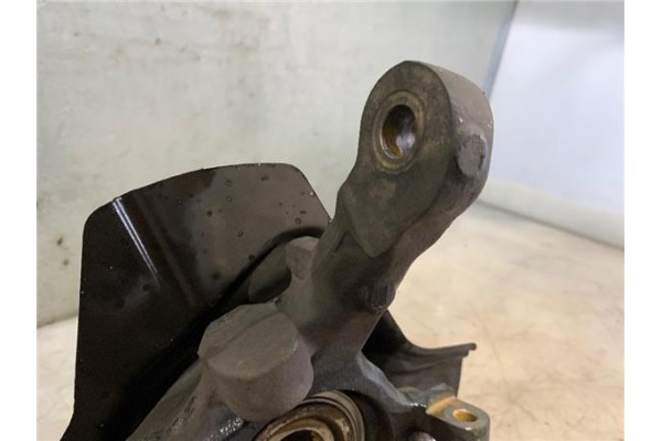 Recambio de mangueta delantero derecha para peugeot expert (224) 2.0 hdi referencia OEM IAM 364734  