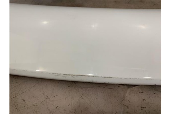 Recambio de aleron trasero para mitsubishi lancer berlina/ familiar (cs0a/w) vii 2.0 di-d referencia OEM IAM MR557048  