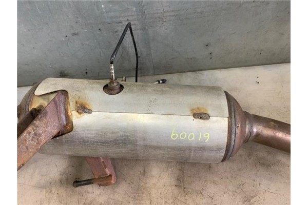 Recambio de catalizador para renault master iii combi 2.3 l2h2 3,5t referencia OEM IAM 200109087R 200100409R 