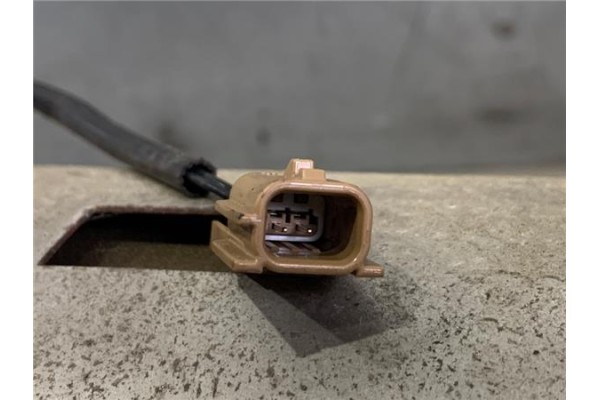 Recambio de catalizador para renault master iii combi 2.3 l2h2 3,5t referencia OEM IAM 200109087R 200100409R 