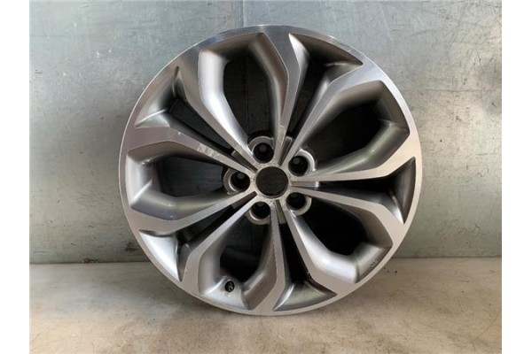 Recambio de llanta para hyundai santa fe (dm) 2.2 tecno 4wd referencia OEM IAM 529102W390  