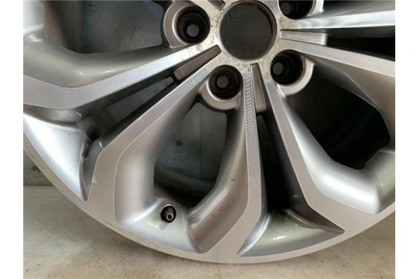 Recambio de llanta para hyundai santa fe (dm) 2.2 tecno 4wd referencia OEM IAM 529102W390  