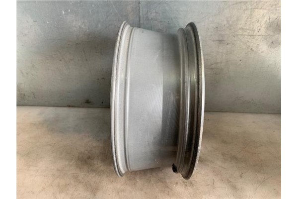 Recambio de llanta para hyundai santa fe (dm) 2.2 tecno 4wd referencia OEM IAM 529102W390  