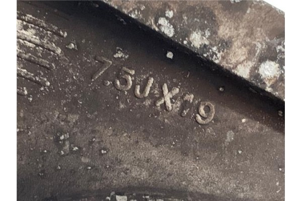 Recambio de llanta para hyundai santa fe (dm) 2.2 tecno 4wd referencia OEM IAM 529102W390  