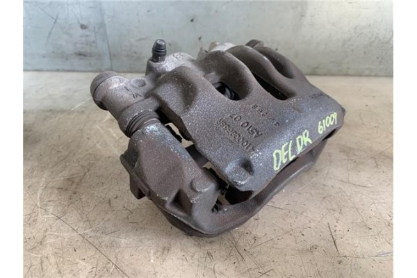 Recambio de pinza freno delantero derecha para renault master iii combi 2.3 l2h2 3,5t referencia OEM IAM A51007 A51100 