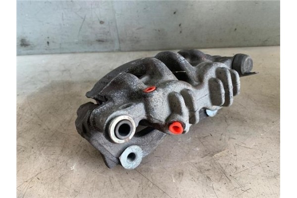 Recambio de pinza freno delantero izquierda para renault master iii combi 2.3 l2h2 3,5t referencia OEM IAM A51100 410112510R 