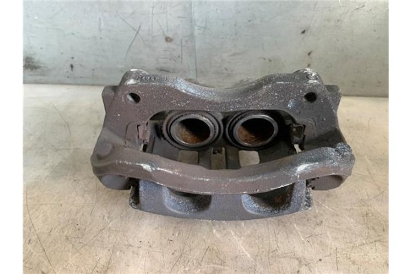 Recambio de pinza freno delantero izquierda para renault master iii combi 2.3 l2h2 3,5t referencia OEM IAM A51100 410112510R 