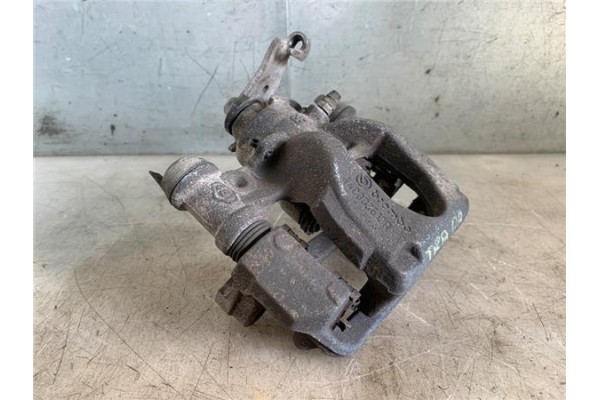 Recambio de pinza freno trasero derecha para renault master iii combi 2.3 l2h2 3,5t referencia OEM IAM 440016959R  