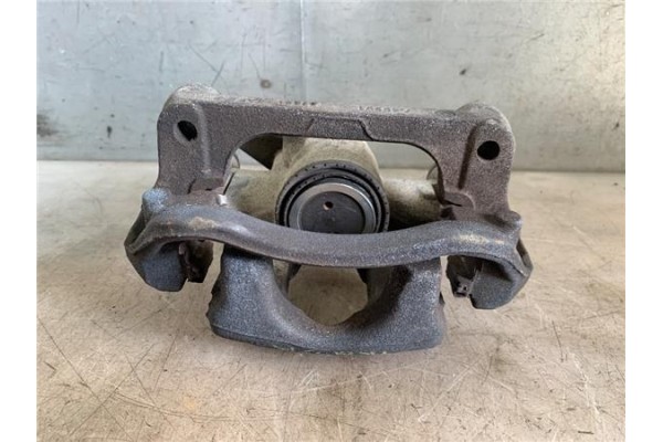 Recambio de pinza freno trasero derecha para renault master iii combi 2.3 l2h2 3,5t referencia OEM IAM 440016959R  