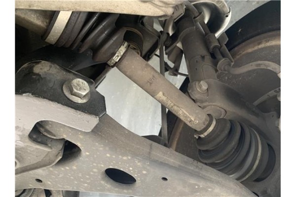 Recambio de palier delantero izquierdo para ford focus ii (da_) 2.0 tdci referencia OEM IAM 1475131  