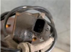 Recambio de mangueta delantero derecha para renault master iii combi 2.3 l2h2 3,5t referencia OEM IAM 400103826R 400148957R 