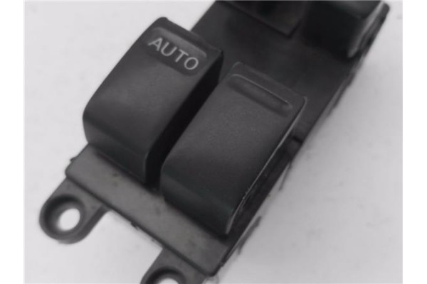 Recambio de mando elevalunas delantero izquierdo para nissan almera ii hatchback (n16) 1.5 referencia OEM IAM 25401BU861  