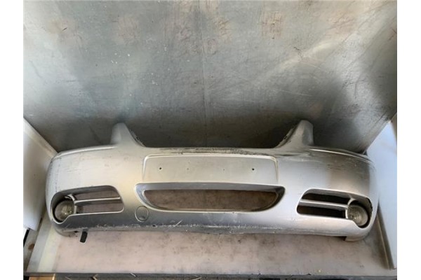 Recambio de paragolpes delantero para chrysler voyager (rg) 2.5 crd referencia OEM IAM 5140023AA  