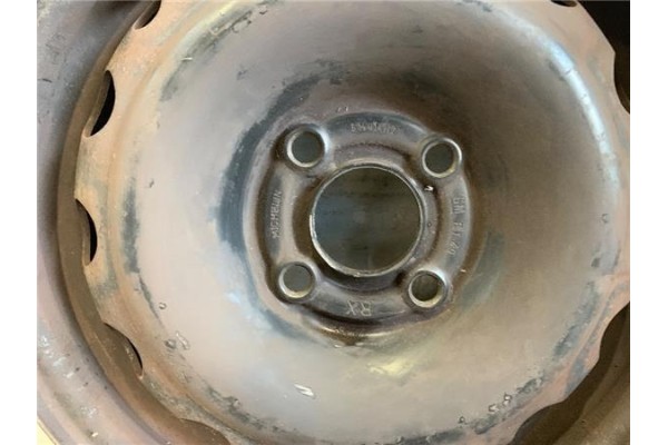 Recambio de llanta para opel combo furgón/ranchera familiar 1.7 di 16v referencia OEM IAM 9156792  