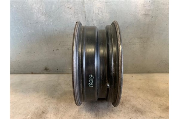Recambio de llanta para opel combo furgón/ranchera familiar 1.7 di 16v referencia OEM IAM 9156792  